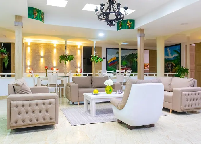 Plaza Real Boutique